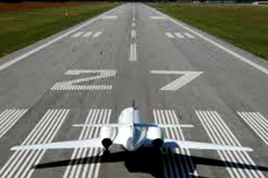 باند فرودگاه